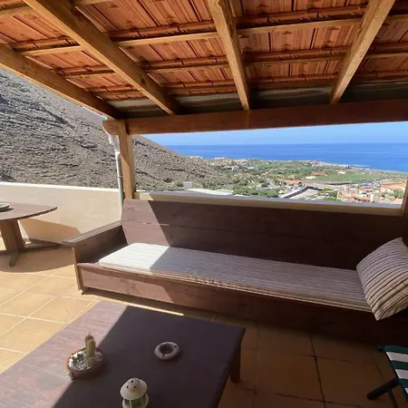 El Chorro Atico Apartment